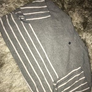 Lululemon short sleeve tee size large